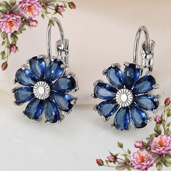 Rhinestone Flower Decor Hoop Earrings - Picture 1 of 9